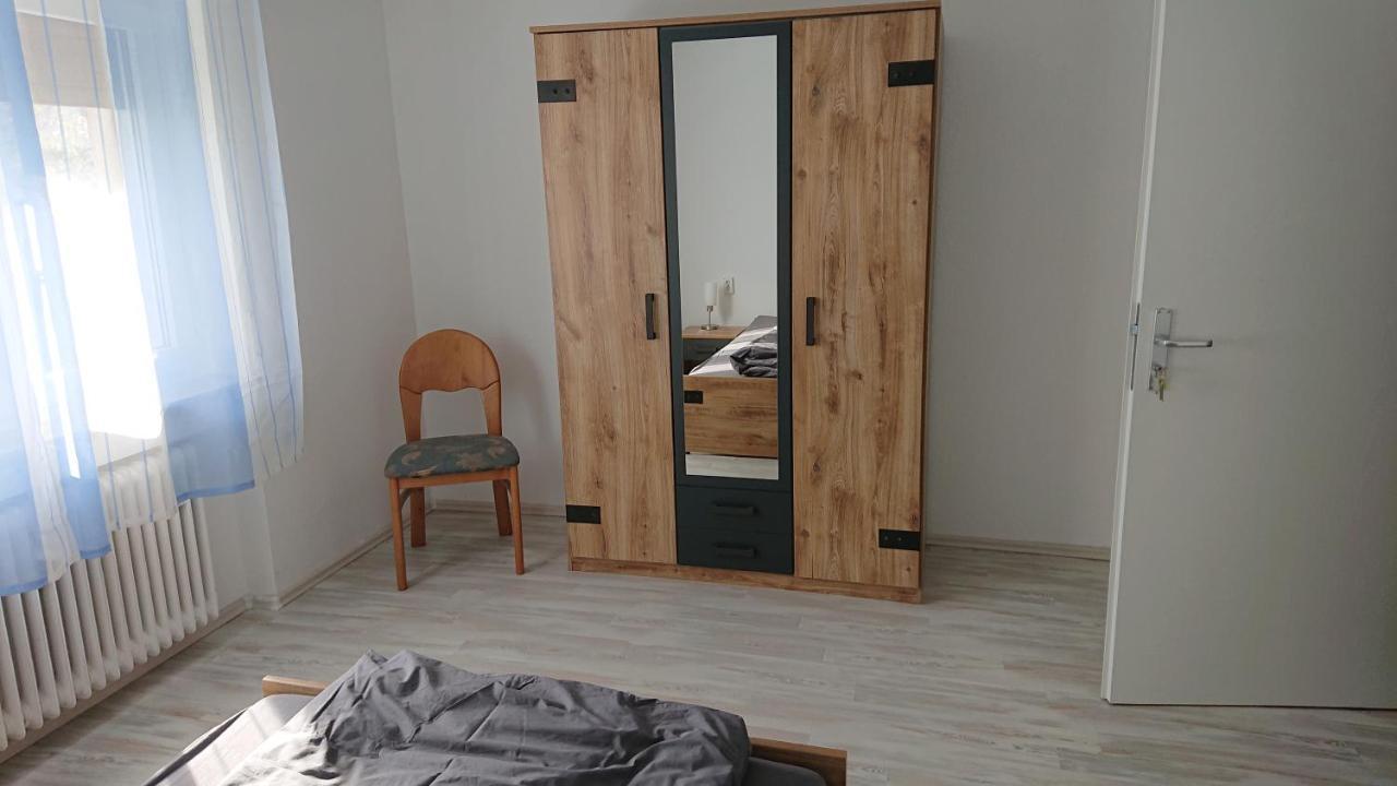Apartment Ferienwohnung Vogt Зінцгайм Екстер'єр фото